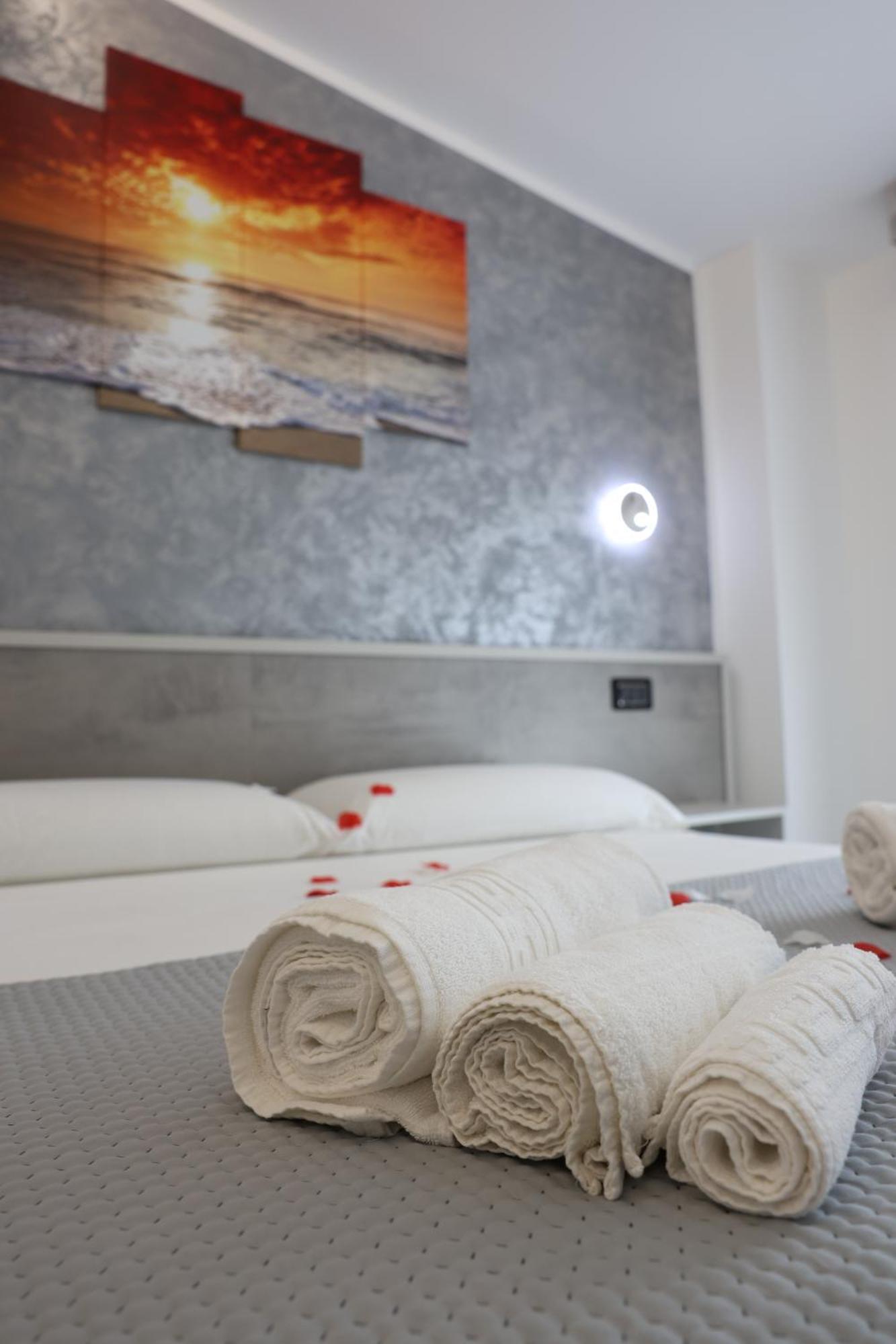B&B Sunlight Tropea Bagian luar foto