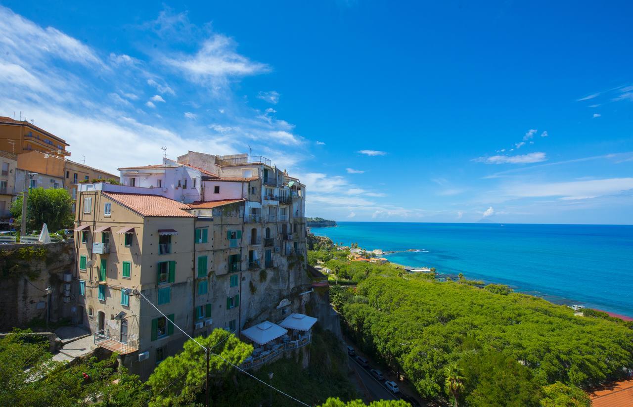 B&B Sunlight Tropea Bagian luar foto