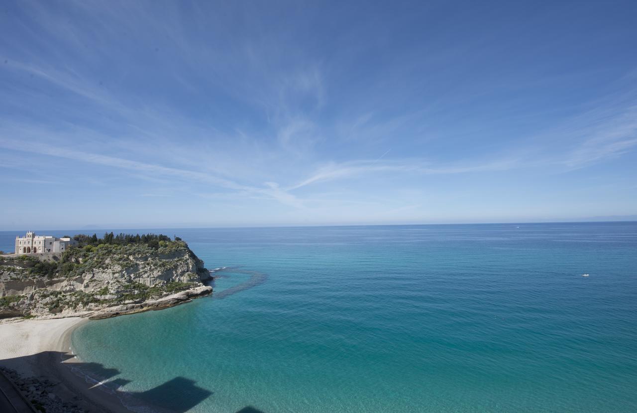 B&B Sunlight Tropea Bagian luar foto