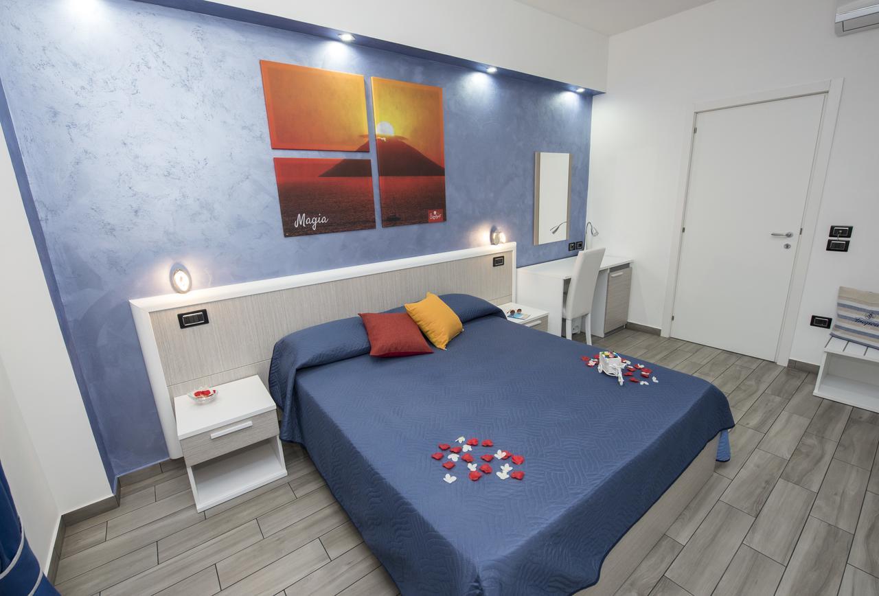 B&B Sunlight Tropea Bagian luar foto