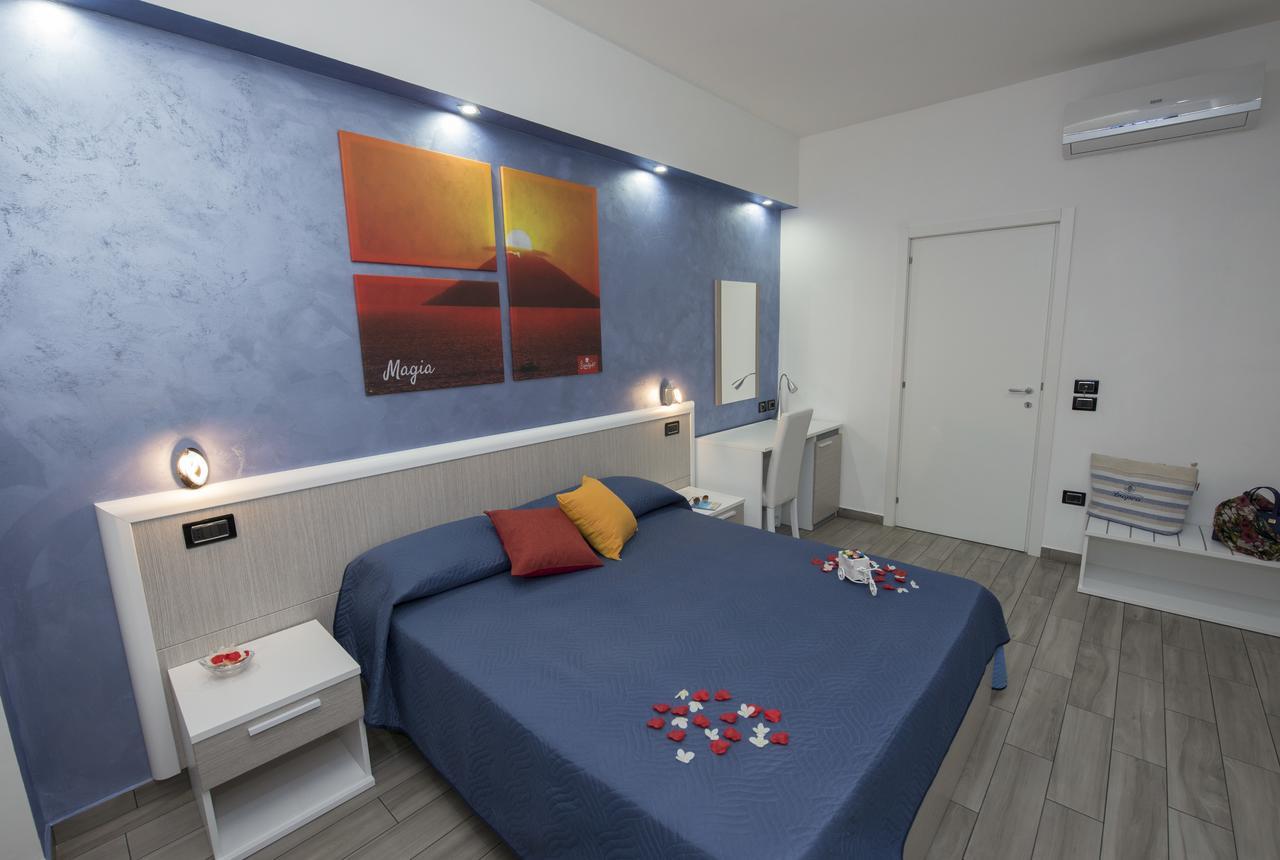 B&B Sunlight Tropea Bagian luar foto