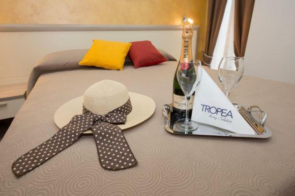 B&B Sunlight Tropea Bagian luar foto